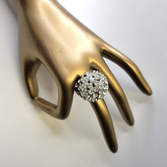 Large Silver Dome Cocktail Fashion Ring Size 5.5 - Picture 4 of 11